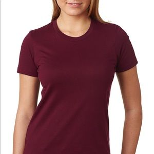 No Boundaries Maroon XS Women’s Tee Shirt